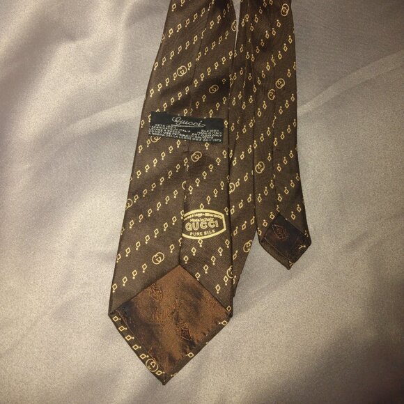 ❤️RARE VINTAGE GUCCI ITALY GG LOGO TIE BROWN 3 1/2" - Picture 3 of 8